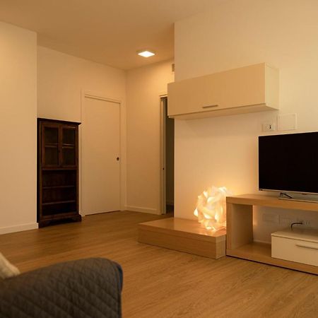 Holiday Apartments Giulia - Blue Пиетрамурата Екстериор снимка