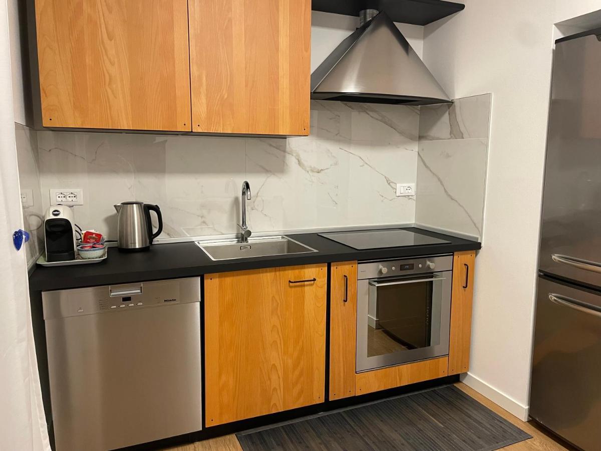 Holiday Apartments Giulia - Blue Пиетрамурата Екстериор снимка
